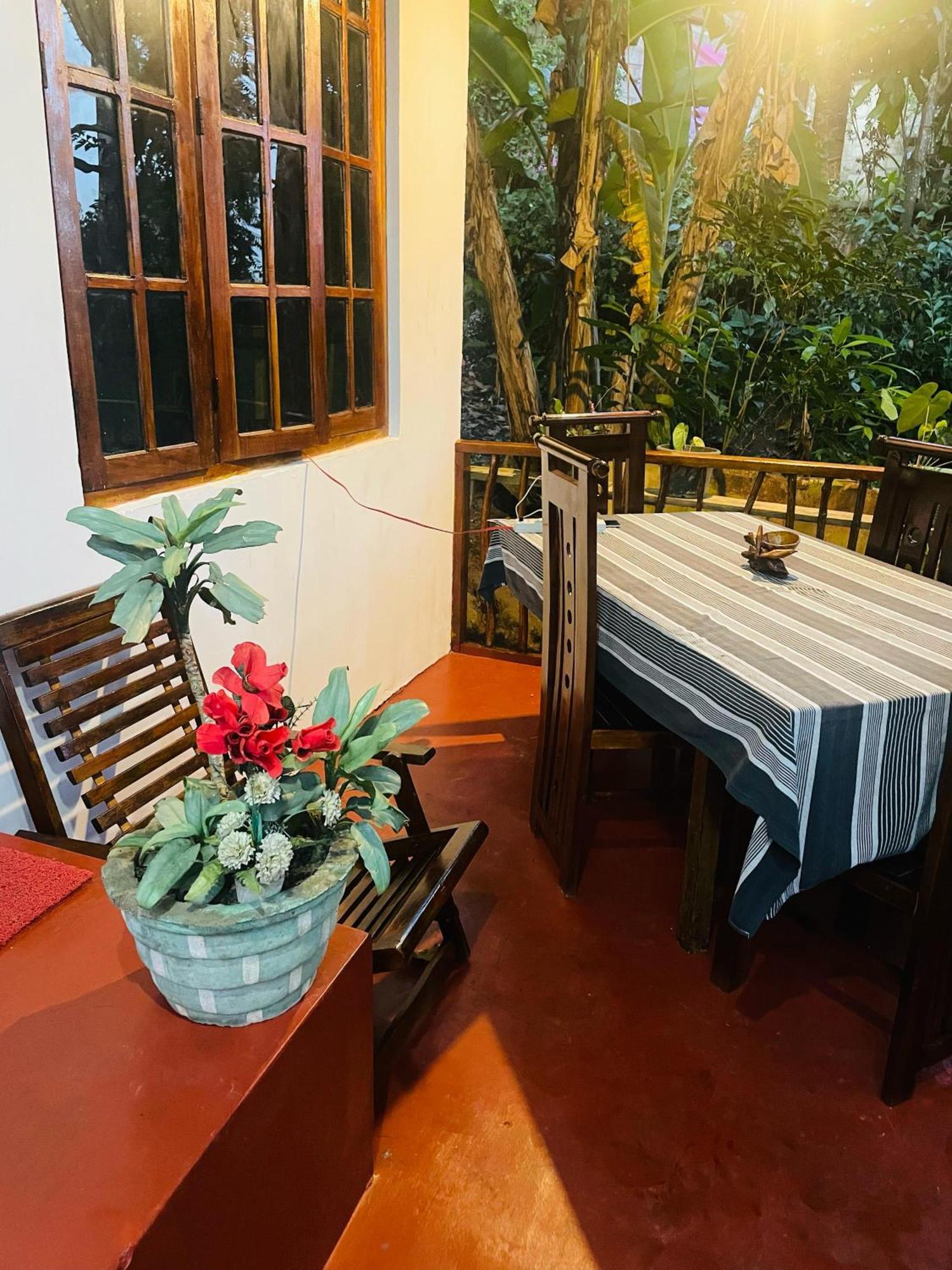 Hidden Gem Inn Ella Zewnętrze zdjęcie