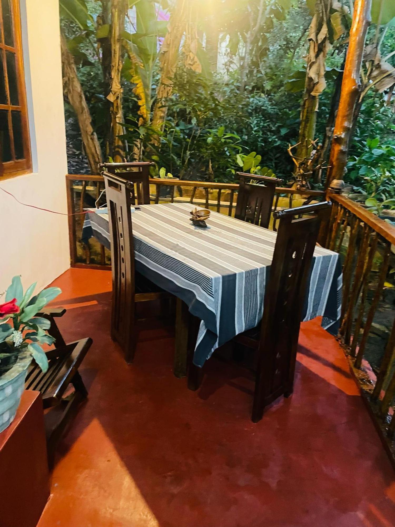 Hidden Gem Inn Ella Zewnętrze zdjęcie